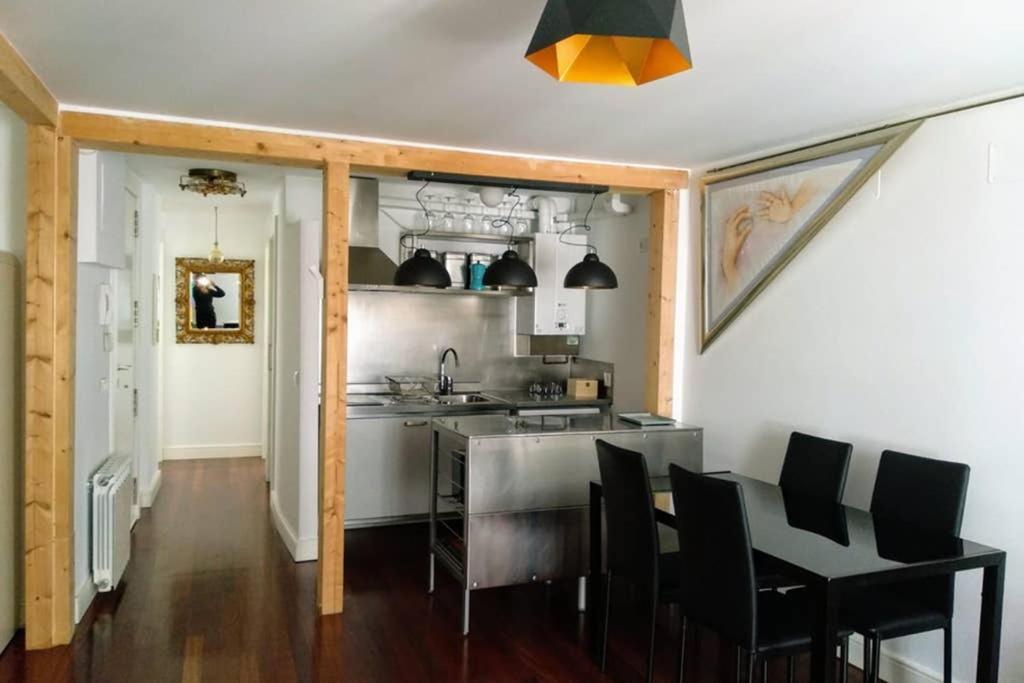 Apartamento La Joya Del 32. Centro De Burgos. Wifi *