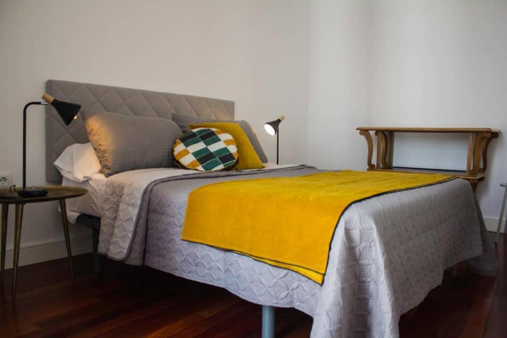 Apartment La Joya Del 32. Centro De Burgos. Wifi *